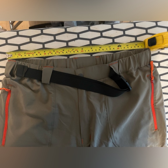 The Northface inspired hiking Pants - Black and Tan - Picture 9 of 11